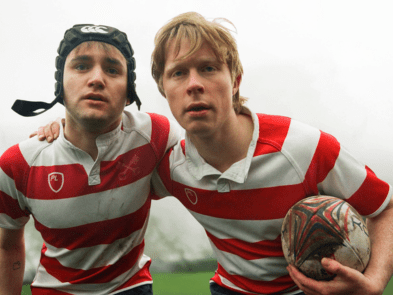 2 rugby players